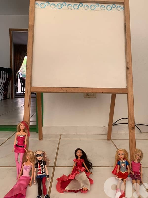 Barbie Dolls with Board 1
