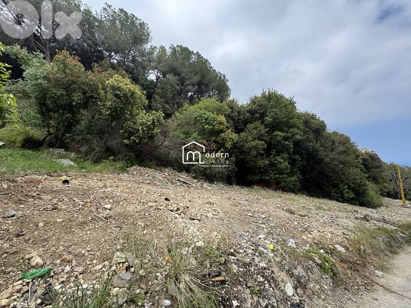 1,700 Sqm Land for sale in Safra 0