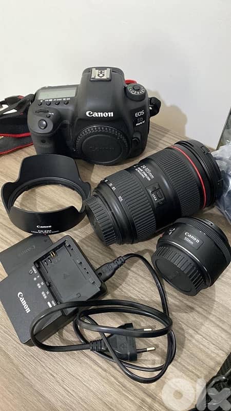 CANON EOS 5D MARK IV with lenses 0