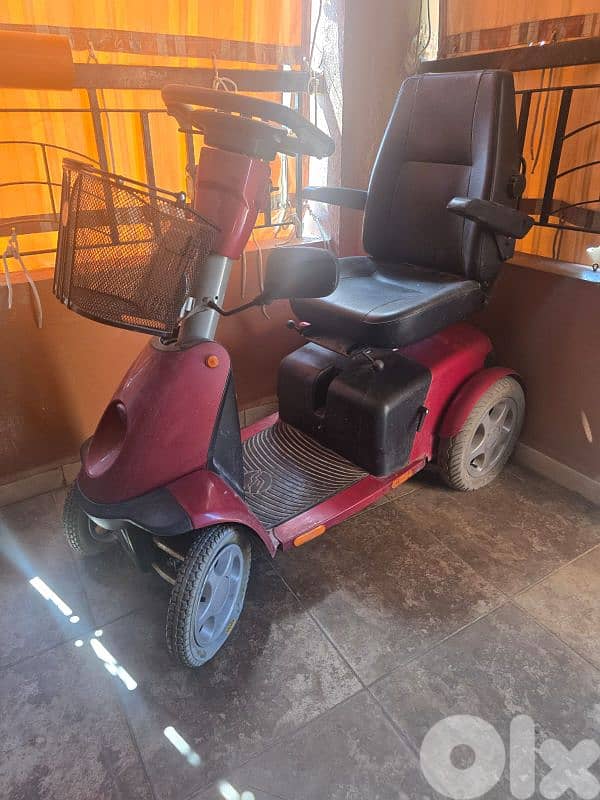 Electrical wheelchair scooter 1