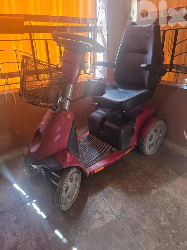 Electrical wheelchair scooter 2