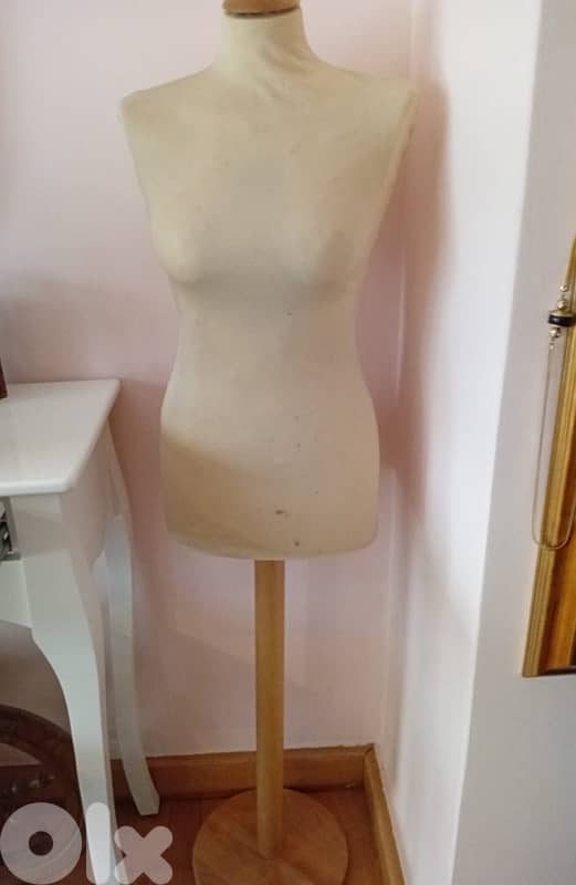 Mannequin for Sale 0