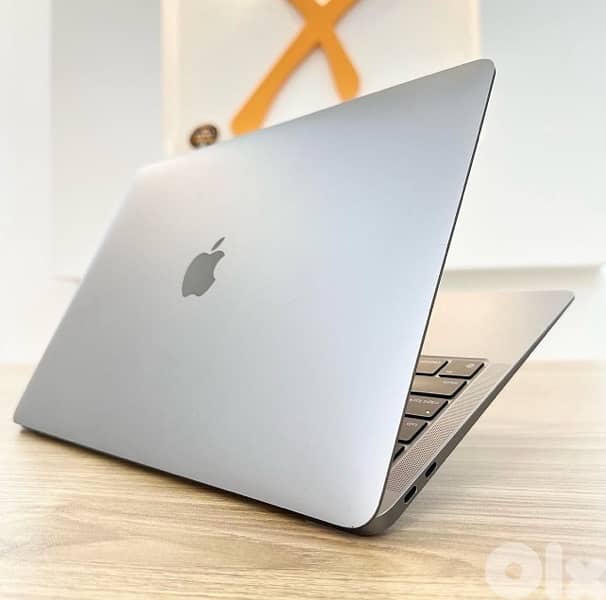 macbook air m1 1