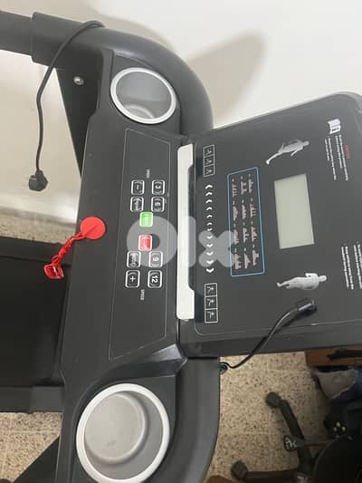 Like New Treadmill – Barely Used, Perfect Condition!