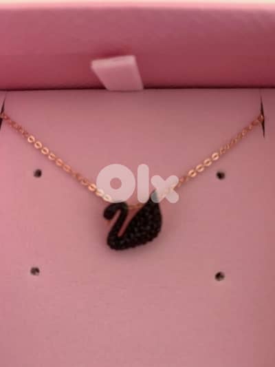 Swarovski necklace new
