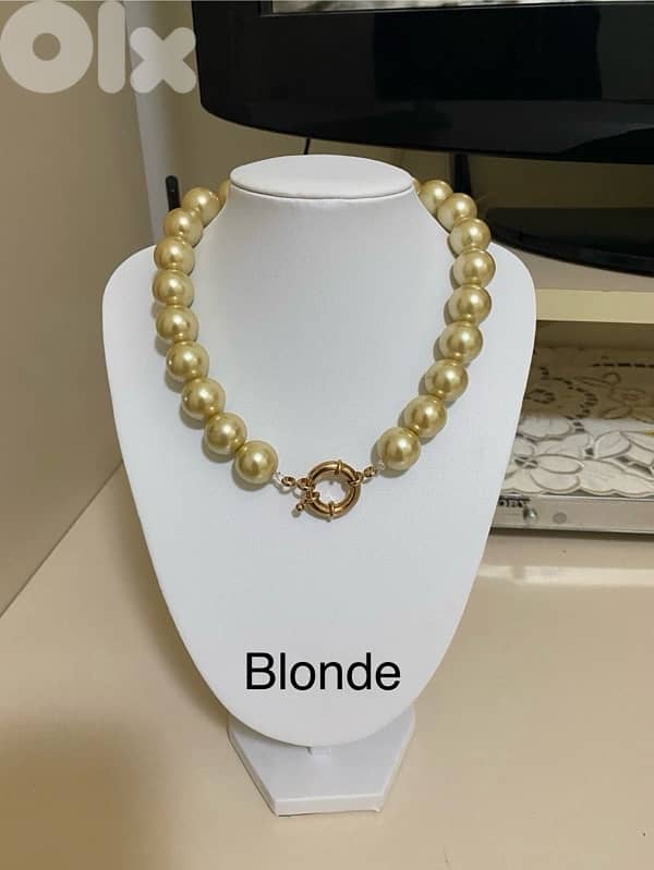 Hand-made Necklaces & Earrings 5