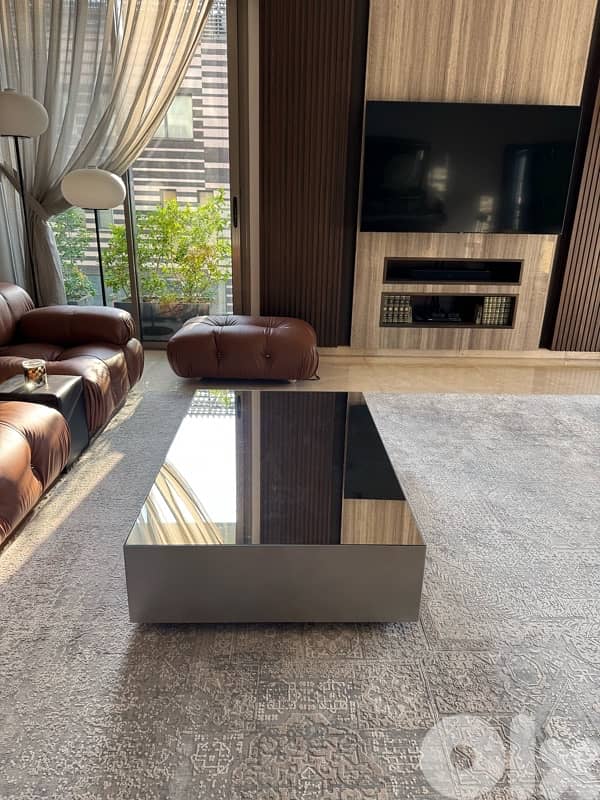 Meridiani Belt Table NEW! 2