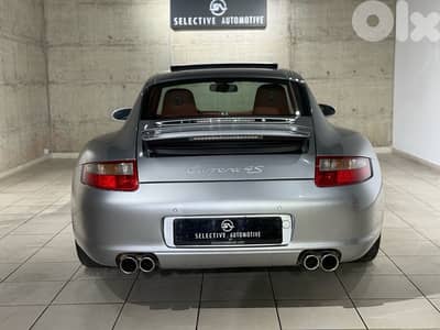 Porsche 911 4S Carbon pack 1 Owner 45.000 km P. Beirut