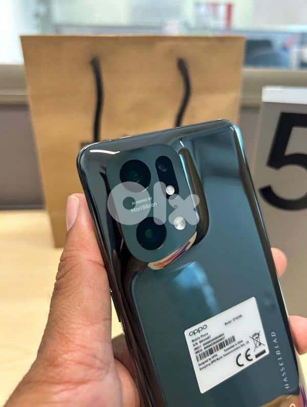 Oppo Find x5 Pro. 0
