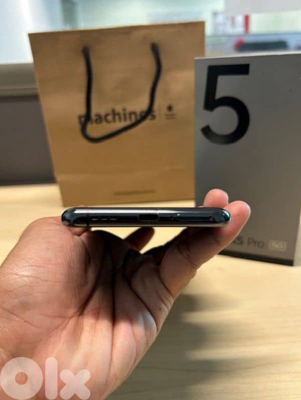 Oppo Find x5 Pro. 4