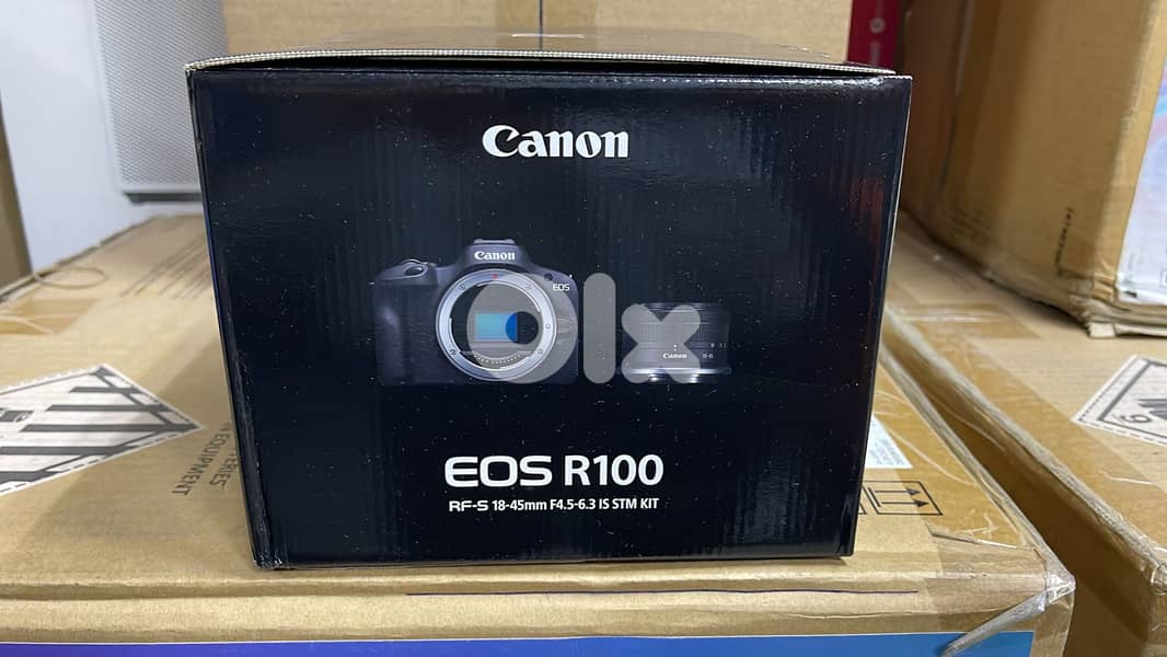 Canon Camera EOS R100 RF-S 18-45mm F4.5-6.3 IS STM Kit 0
