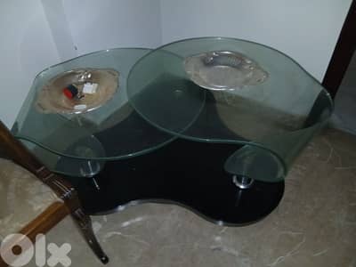 living room ( 3 seats and 2 ine seat )