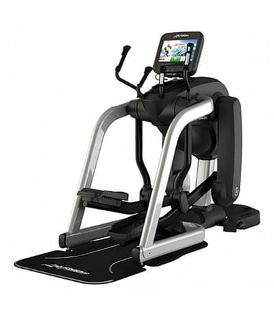 2 Life Fitness Discover SE 95FS Elevation Flexstrider Fitness like new