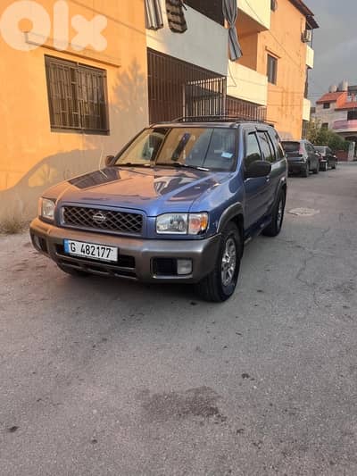 Nissan Pathfinder 1999