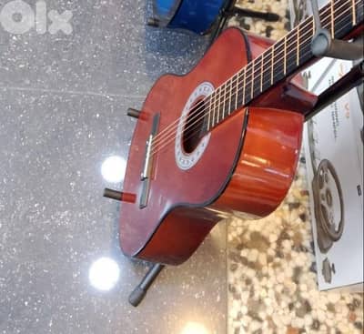 New guitar full size