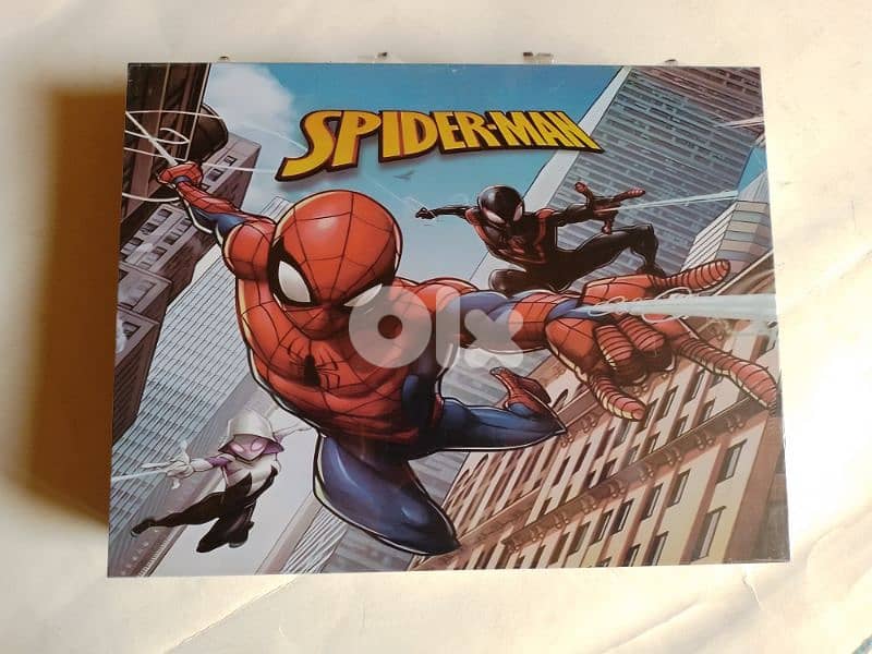 128 pieces coloring box 1