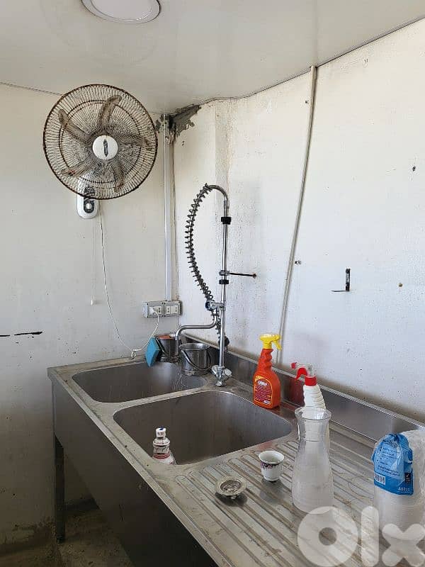 restaurant kitchen equipment 11