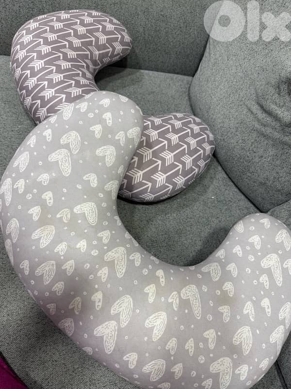 Breastfeeding pillow 1