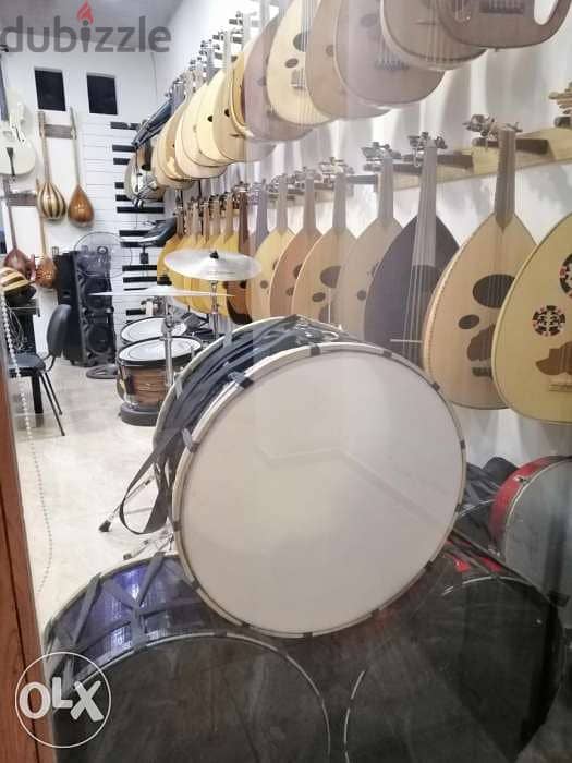 عروضات وحسومات بمناسبة الاعياد 2