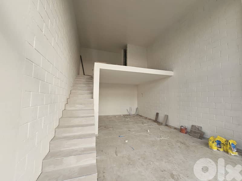 RWB430EA - Shop for rent in Bouar 0