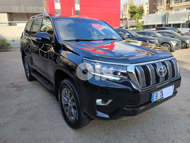 Toyota Prado VX 2018 company Source 0