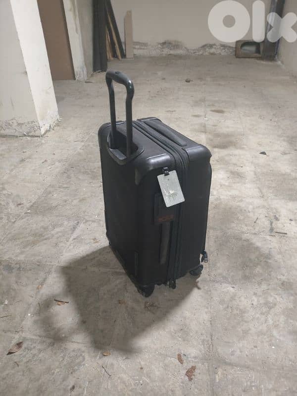 Tumi International Access 4 Wheeled Carry on Alpha 1