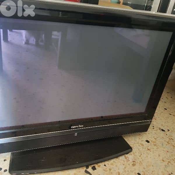tv not smart for sale 0