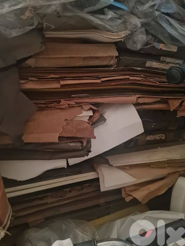 art supplies - كرتون، ورق، كونسون carton 0