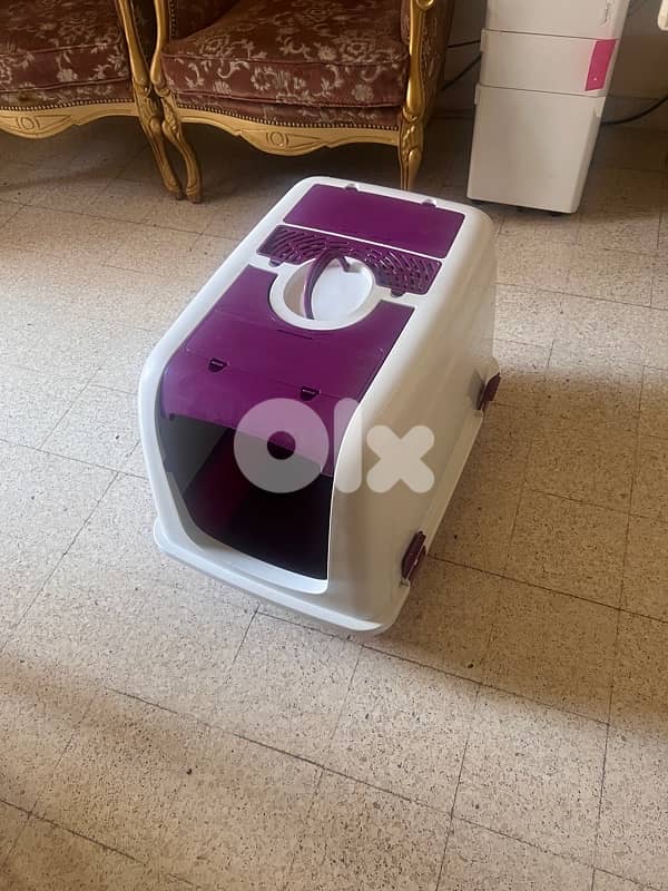 cat shuttle Litter box 10$ NEW 1
