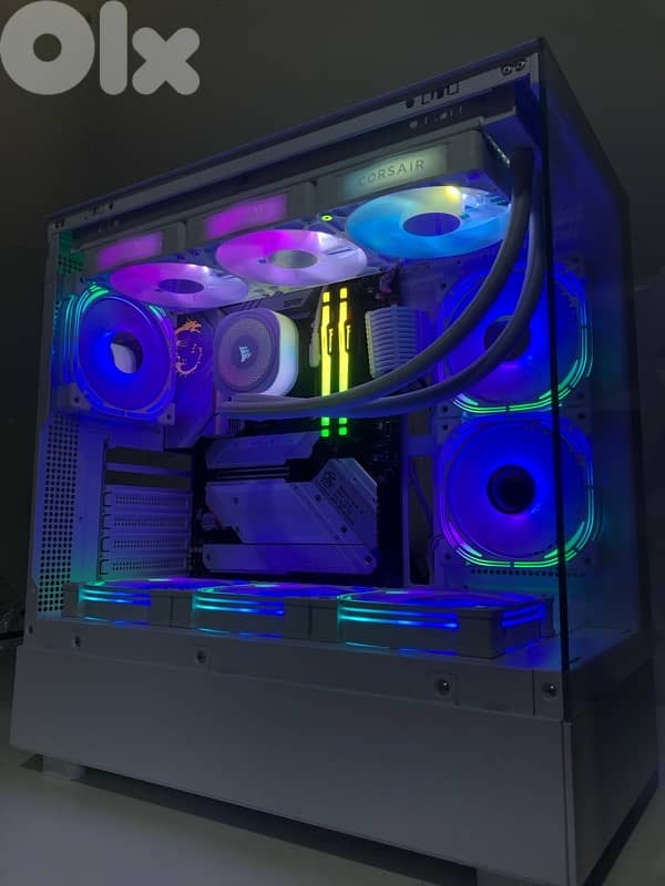 White Gaming PC Case I7 14700KF 9