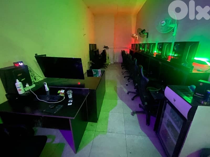 mahal pc jehez mn kl she mostaamal sene wehde ktir ndaff 0