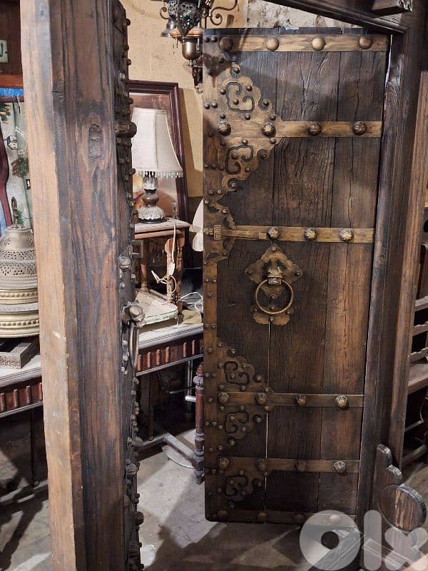 vintage massif wood and bronze orginal old door 3
