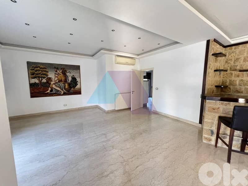 300m2 apartment+700m2 garden/ terrace 4sale kfarhabab, 4 parking lots 0