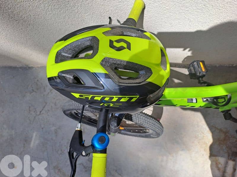 Scott bicycle for kids 310$ + clothes READ DESCRIPTION 10