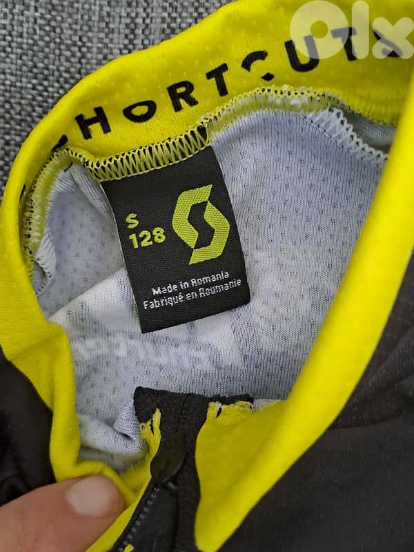 Scott bicycle for kids 310$ + clothes READ DESCRIPTION 11