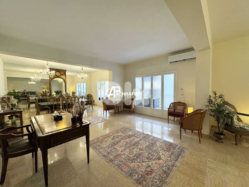 Golden Area - Apartment For Sale in Achrafieh - شقة للبيع في الأشرفية 0