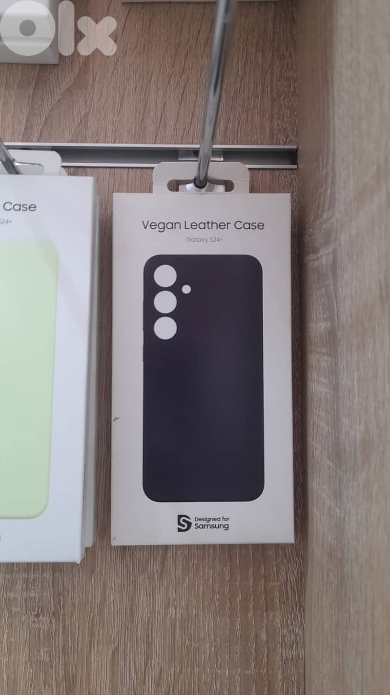 Vegan leather case s24 plus dark violet 0