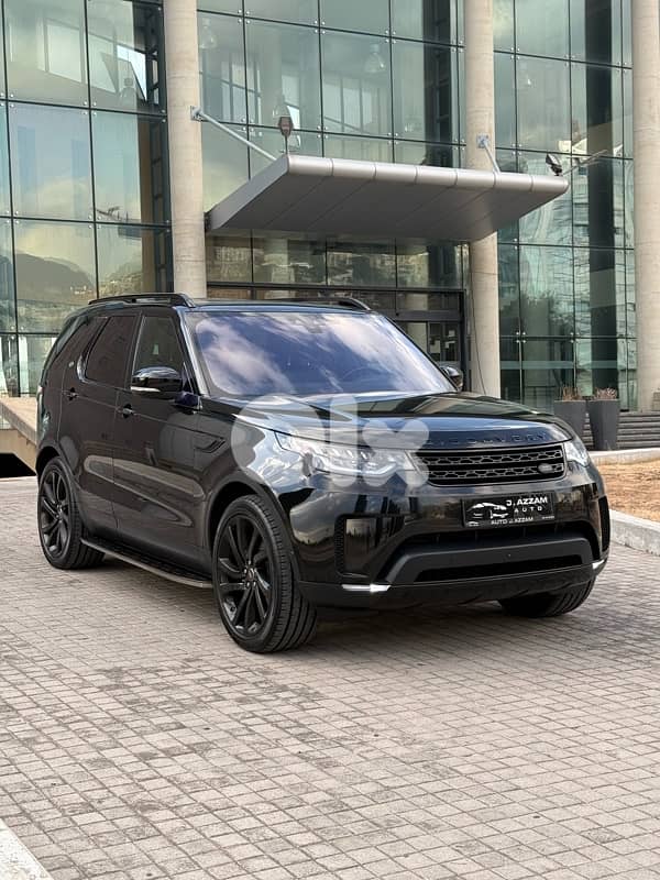 Land Rover Discovery 2017 0