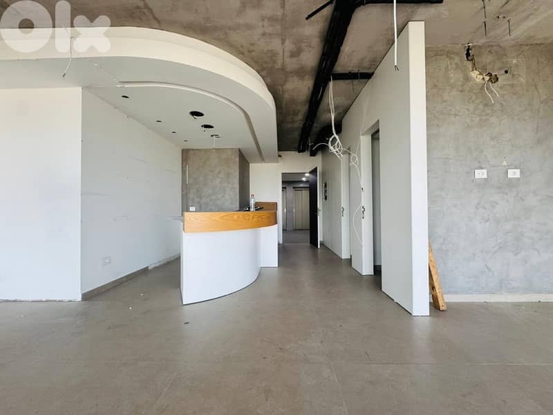 JH25-4370 Office 420m  for rent in Hazmieh, $ 4,100 cash 0