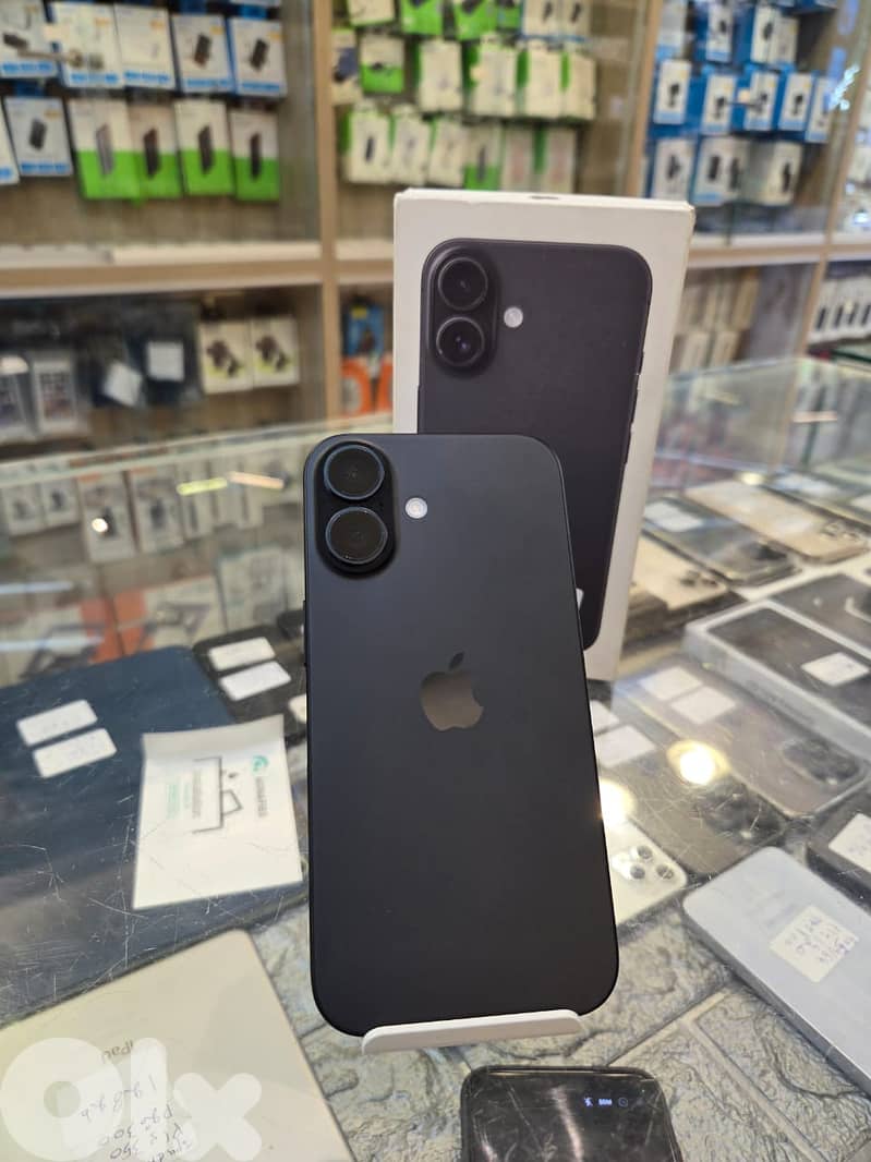 Super clean used  Iphone 16 128 gb 1 sim black Cycle Used like new 0