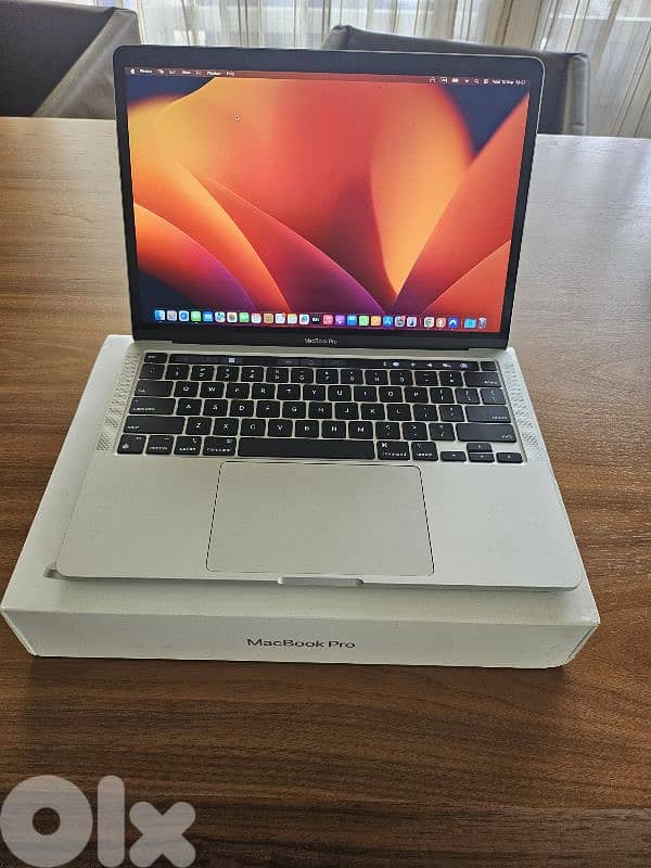 Macbook pro M2 8/512 1