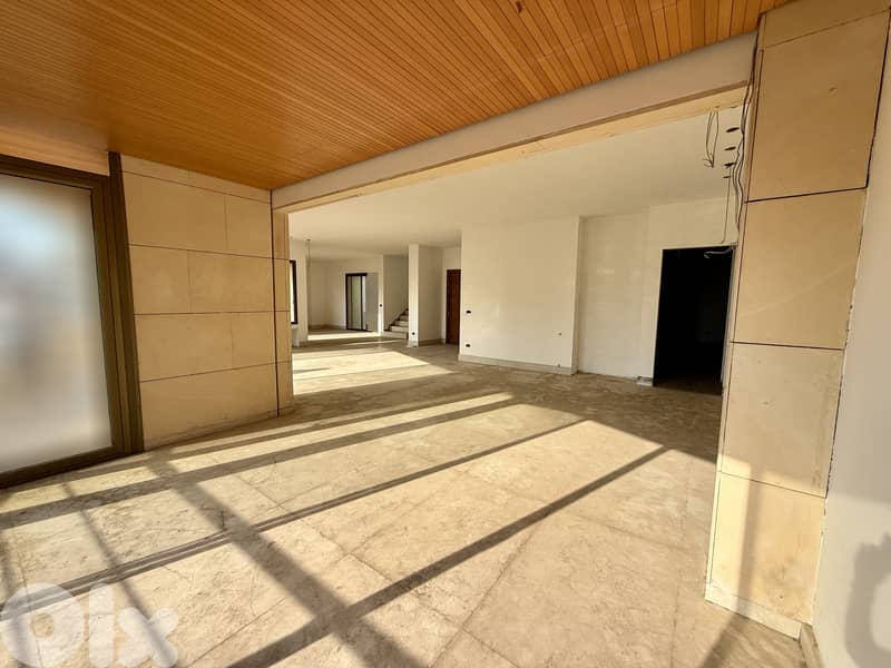 Three-Plaque Apartment for Sale in Achrafieh, Abdel Wahab شقة ثلاثية 0
