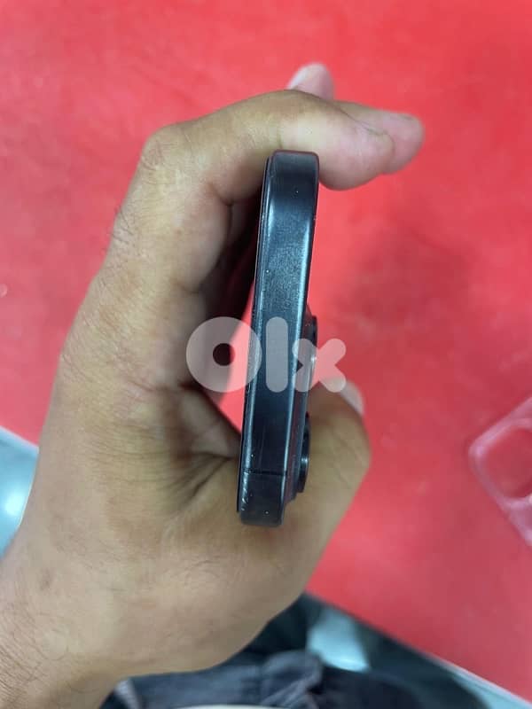 iphone 15 pro 4