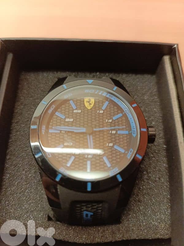 scuderia Ferrari watch 1