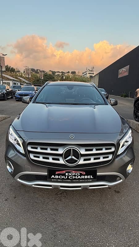Mercedes-Benz GLA 250 4-Matic  2018 0
