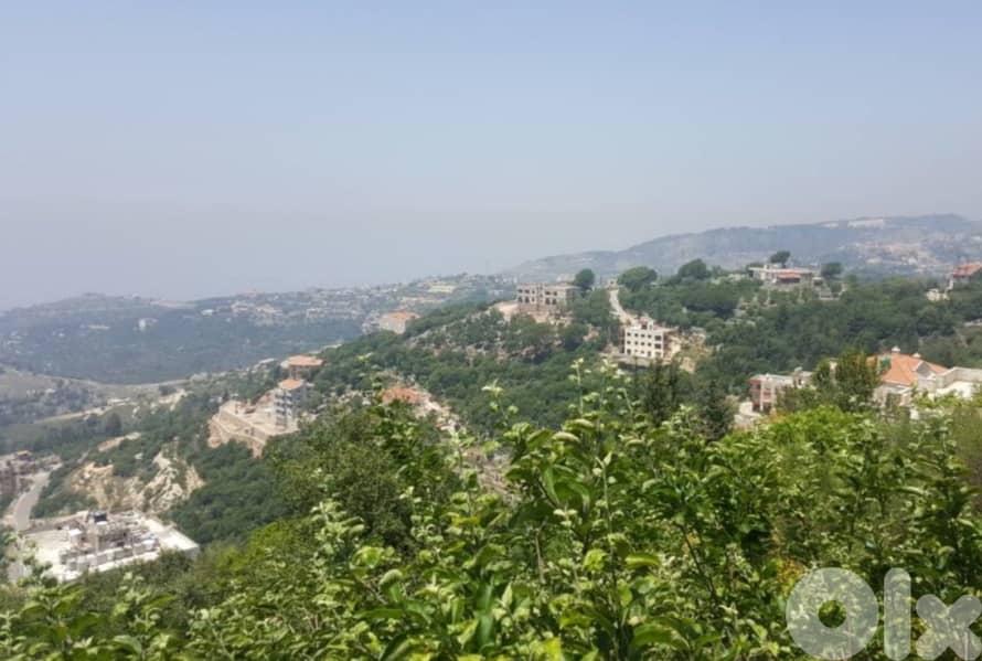 A 650 m2 land for sale in Ghedras - أرض للبيع في غدراس 0