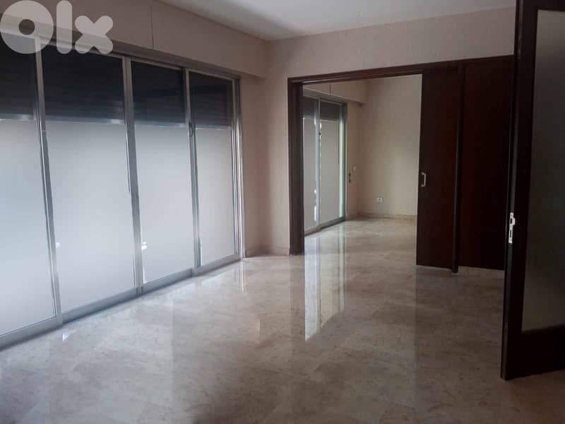 SPACIOUS APARTMENT IN SANAYEH PRIME (200SQ) 3 BEDROOMS , (BT-1222) 0