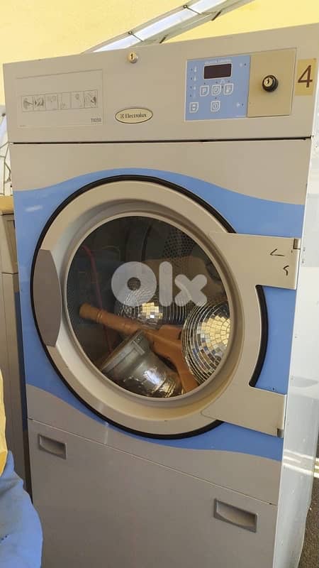 dryer and washing machine 0