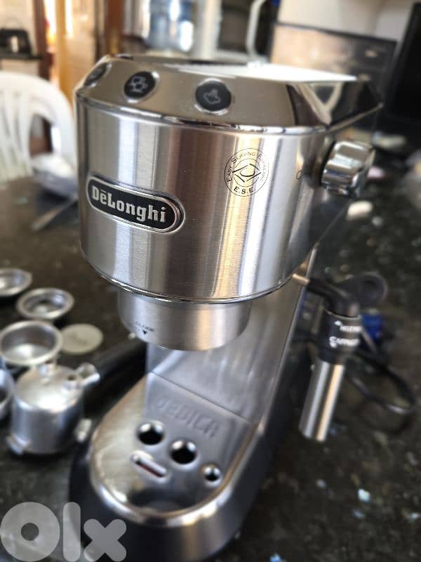 Delonghi dedica espresso Machine(03-188000) 2