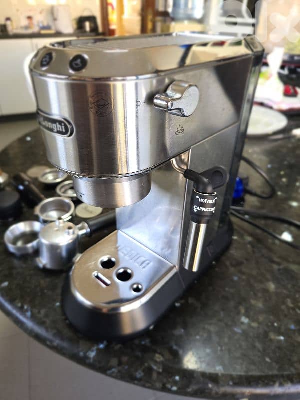 Delonghi dedica espresso Machine(03-188000) 4